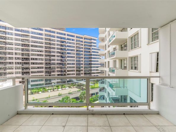 5161 Collins Ave 701, Miami Beach FL 33140