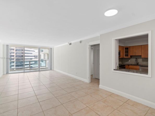 5161 Collins Ave 701, Miami Beach FL 33140