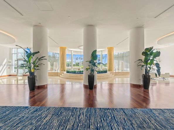 5161 Collins Ave 701, Miami Beach FL 33140