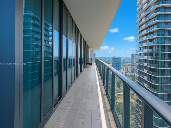 480 NE 31st  st 2607, Miami FL 33137