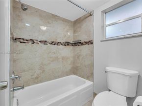 9431 Live Oak Pl 205, Davie FL 33324