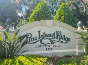 9431 Live Oak Pl 205, Davie FL 33324