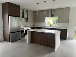 3431 NW 14th Ter, Miami FL 33125