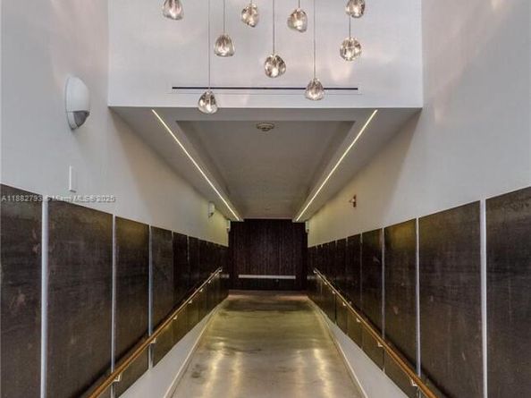 1700 Meridian Ave 406, Miami Beach FL 33139