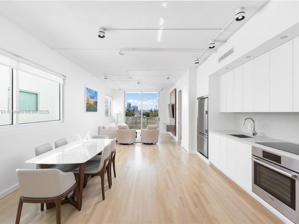 1700 Meridian Ave 406, Miami Beach FL 33139