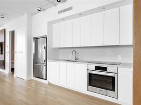 1700 Meridian Ave 406, Miami Beach FL 33139
