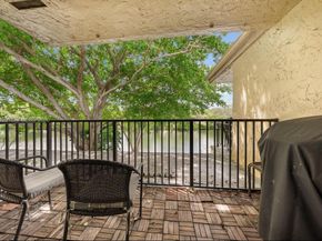 3561 NW 95th Ter 423, Sunrise FL 33351