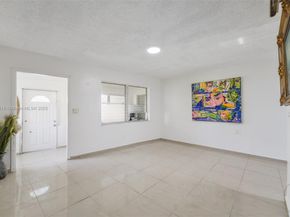 421 S 61st Ter, Hollywood FL 33023