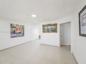 421 S 61st Ter, Hollywood FL 33023