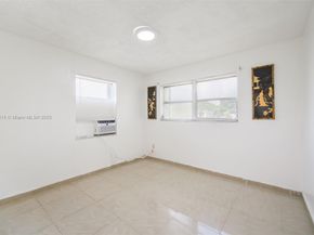 421 S 61st Ter, Hollywood FL 33023
