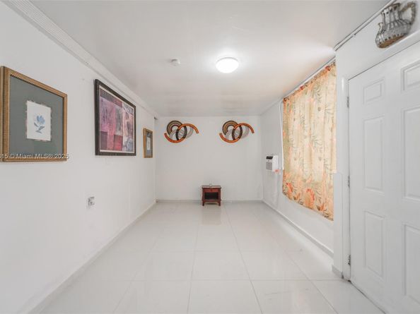 421 S 61st Ter, Hollywood FL 33023