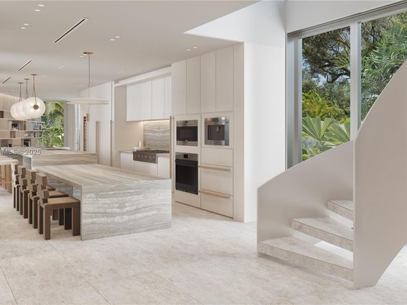 4280 Ingraham Hwy, Miami FL 33133