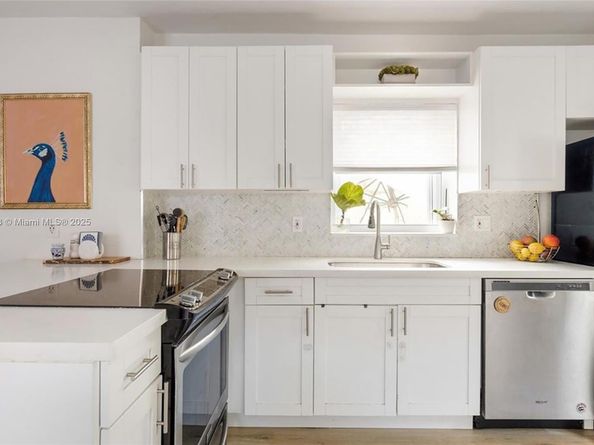 3422 SW 25th St, Miami FL 33133