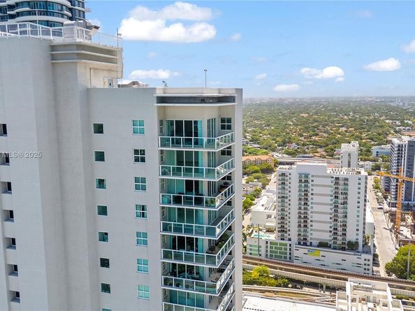 1250 S Miami Ave 3506, Miami FL 33130