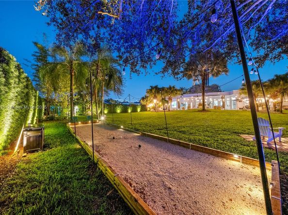 11135 SW 57th Ct, Cooper City FL 33328