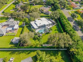 11135 SW 57th Ct, Cooper City FL 33328