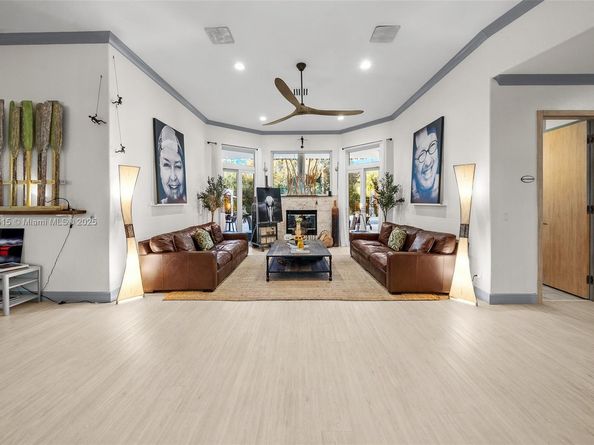 11135 SW 57th Ct, Cooper City FL 33328