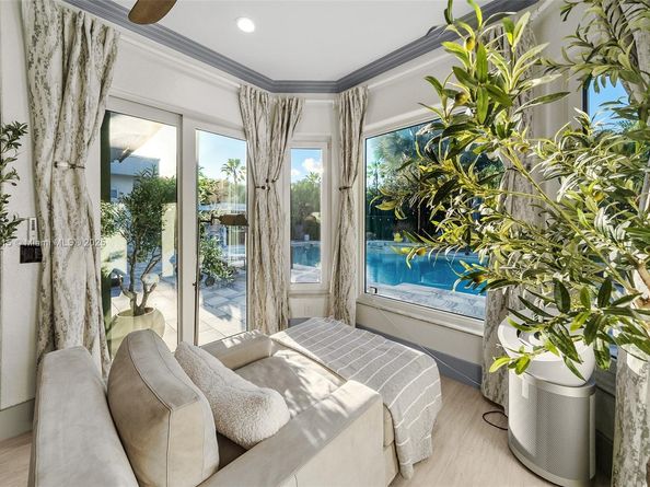 11135 SW 57th Ct, Cooper City FL 33328