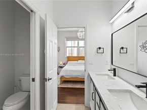 8999 NW 107th Ct 2161, Doral FL 33178