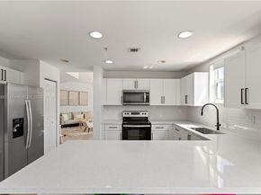 8999 NW 107th Ct 2161, Doral FL 33178