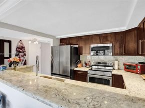 16478 NE 27th Pl 34, Eastern Shores FL 33160