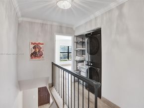 16478 NE 27th Pl 34, Eastern Shores FL 33160