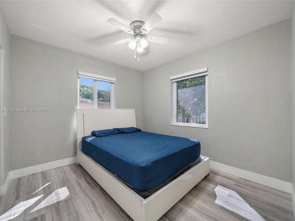 210 NW 126th St, North Miami FL 33168