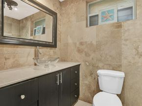 1910 N Hibiscus Dr, North Miami FL 33181