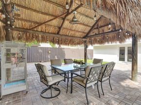 1910 N Hibiscus Dr, North Miami FL 33181