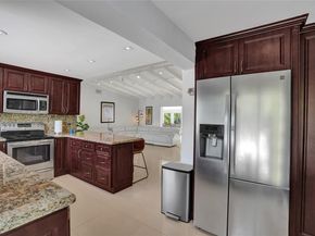 1910 N Hibiscus Dr, North Miami FL 33181
