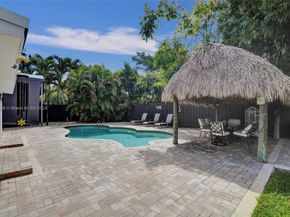 1910 N Hibiscus Dr, North Miami FL 33181
