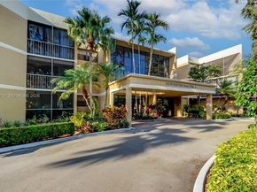 16175 Golf Club Rd 113, Weston FL 33326