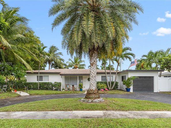 1116 SE 13th Ct, Deerfield Beach FL 33441