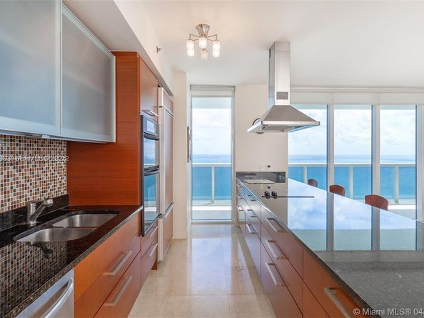 1830 S Ocean Dr 3002, Hallandale Beach FL 33009