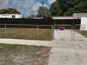 16320 NW 19 Ct, Miami Gardens FL 33054