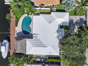 2448 SE 9th St, Pompano Beach FL 33062