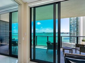650 NE 32nd St 2005, Miami FL 33137