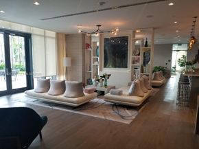 650 NE 32nd St 2005, Miami FL 33137
