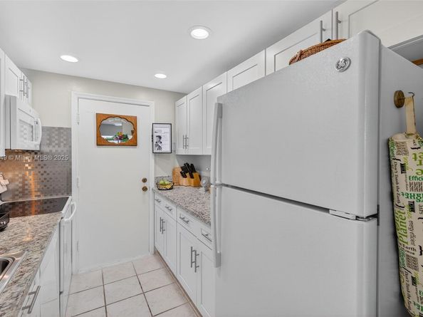 2261 NE 67th St 1806, Fort Lauderdale FL 33308