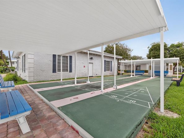 2261 NE 67th St 1806, Fort Lauderdale FL 33308