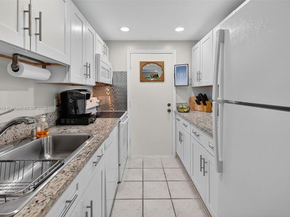 2261 NE 67th St 1806, Fort Lauderdale FL 33308