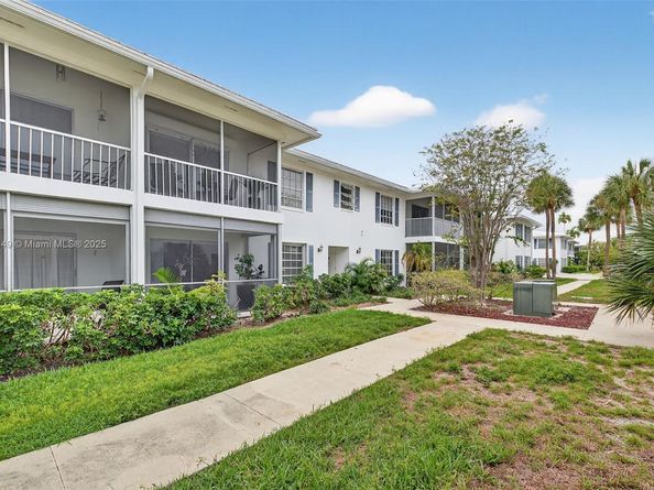 2261 NE 67th St 1806, Fort Lauderdale FL 33308
