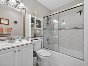 2261 NE 67th St 1806, Fort Lauderdale FL 33308