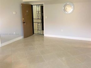 4715 NW 7th St 3022, Miami FL 33126