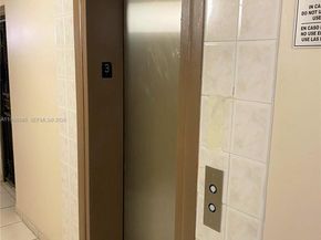 4715 NW 7th St 3022, Miami FL 33126