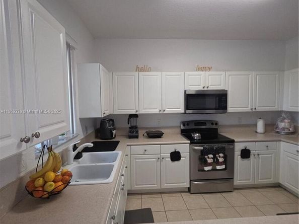 13236 SW 128th Psge, Miami FL 33186