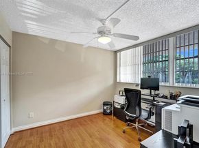 1900 Sabal Palm Dr 201, Davie FL 33324