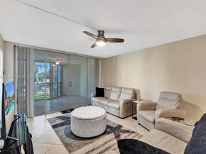 1900 Sabal Palm Dr 201, Davie FL 33324