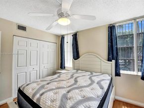 1900 Sabal Palm Dr 201, Davie FL 33324