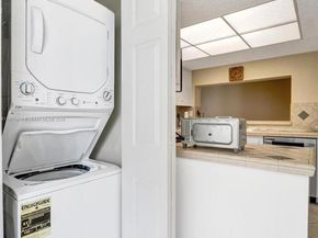1900 Sabal Palm Dr 201, Davie FL 33324